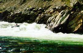 ���誮� � ��ઠ